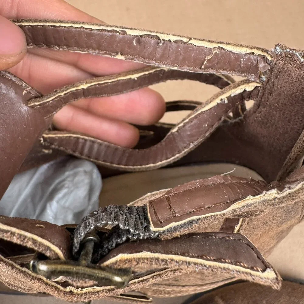 JustFab Women’s Brown Strappy Ankle Booties US 10 Block Heel Zip Back Pre-Owned - Picture 7 of 8